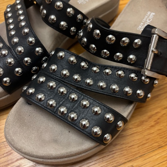 Women's Michael Korn Ansel Studded Leather Slide Sandals Size 6 - Picture 2 of 5